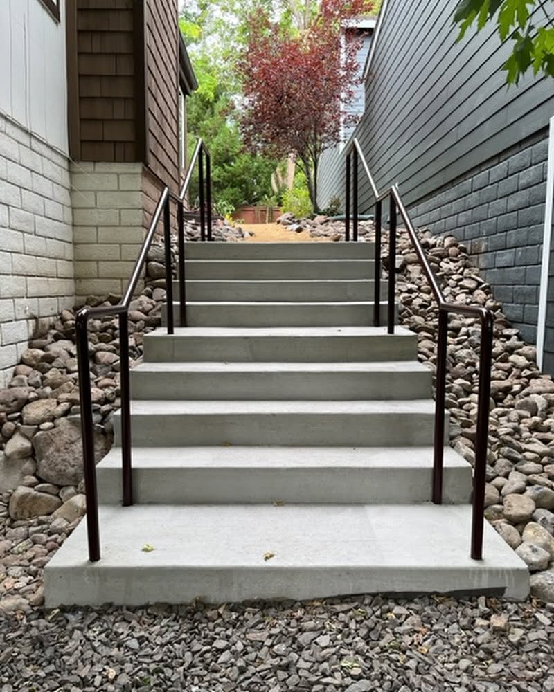 Side Yard Concrete Stairs & Railings — after